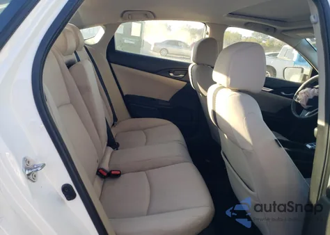 2018 Honda Civic Ex z USA, uszkodzony, nr VIN JHMFC1F32JX039642